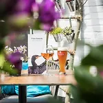 Hendrik Texel Hotel 3*