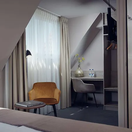 Hendrik Texel Hotel 3*