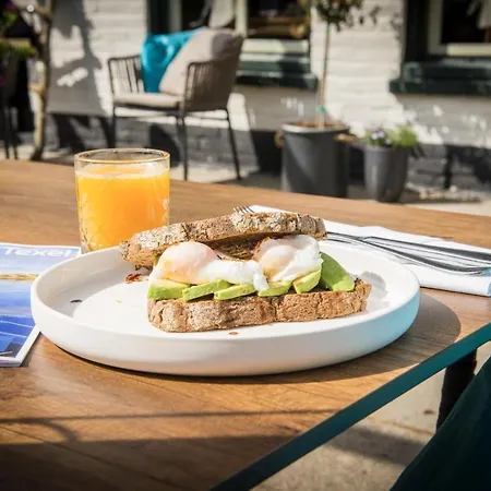 Hendrik Texel Hotell